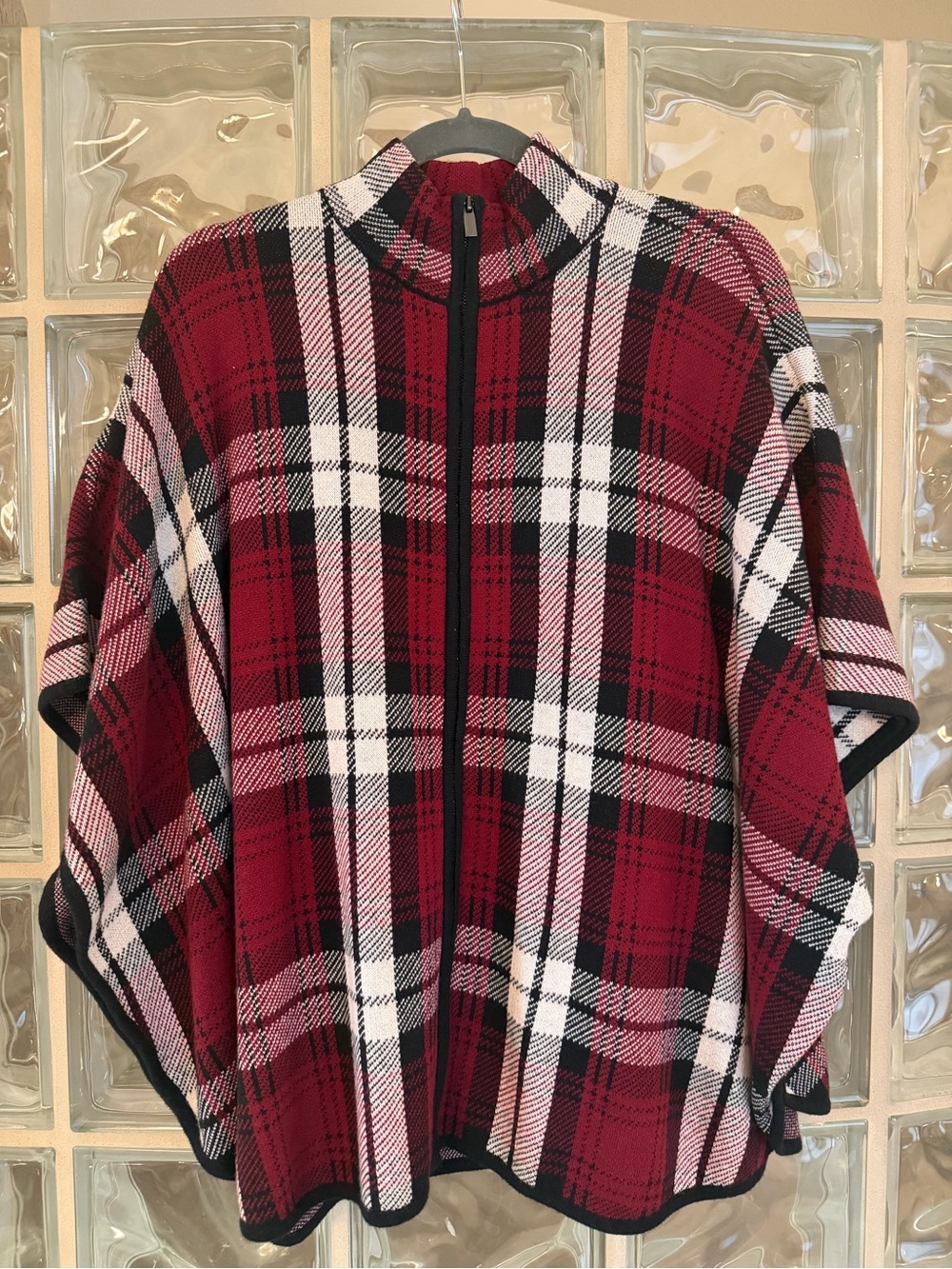 Jones New York Red Plaid Zip-Front Cape Jacket